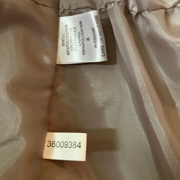 Women’s New York & Company Grey Pinstriped Blazer Jacket Size 6 NWT Button - Picture 6 of 6